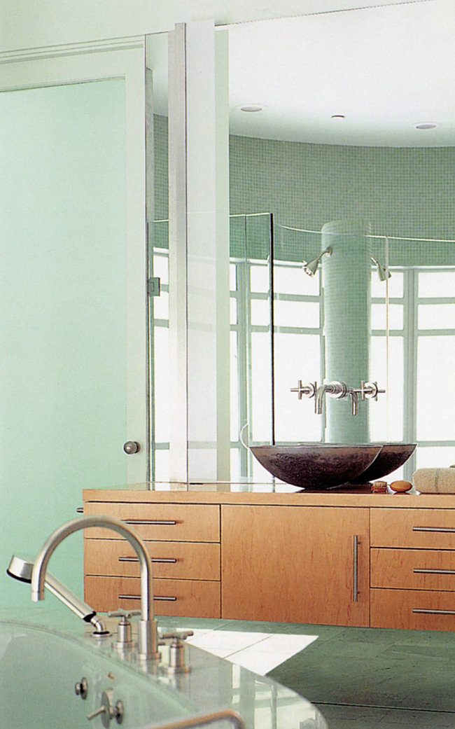 Bathroom with mint mosaic tiles