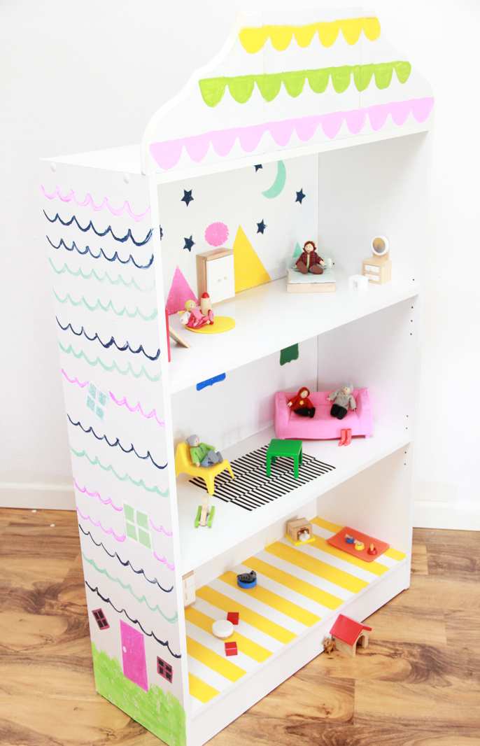 DIY dollhouse bookcase from A Bubbly Life