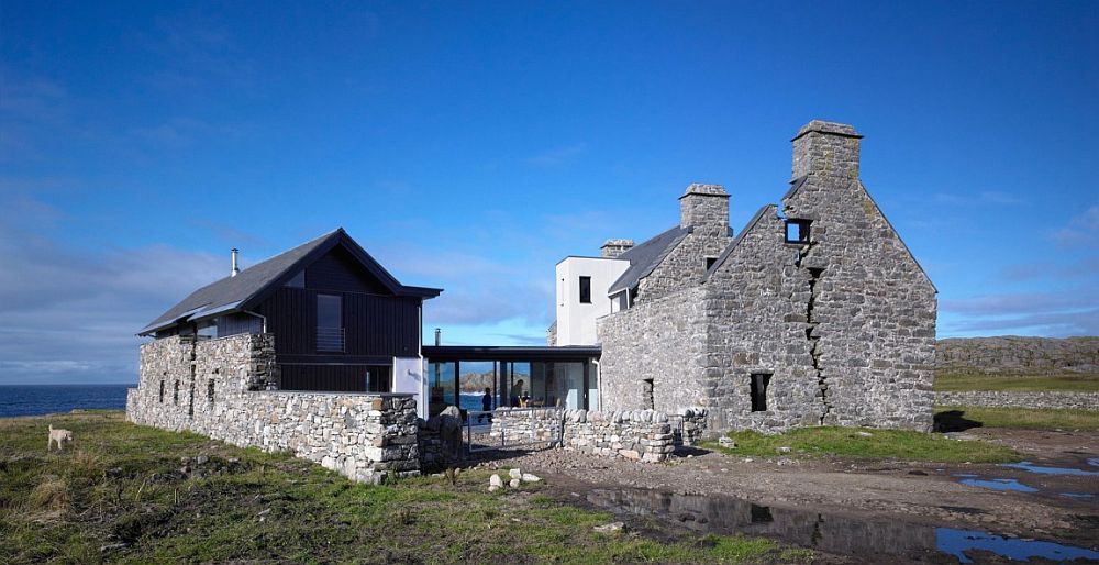 Ruins of Scottish home visited by Boswell and Johnston turned into a contemporary residence