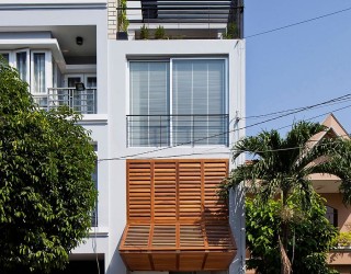 Ingenious Townhouse in Saigon is an Enigmatic, Light-filled Delight