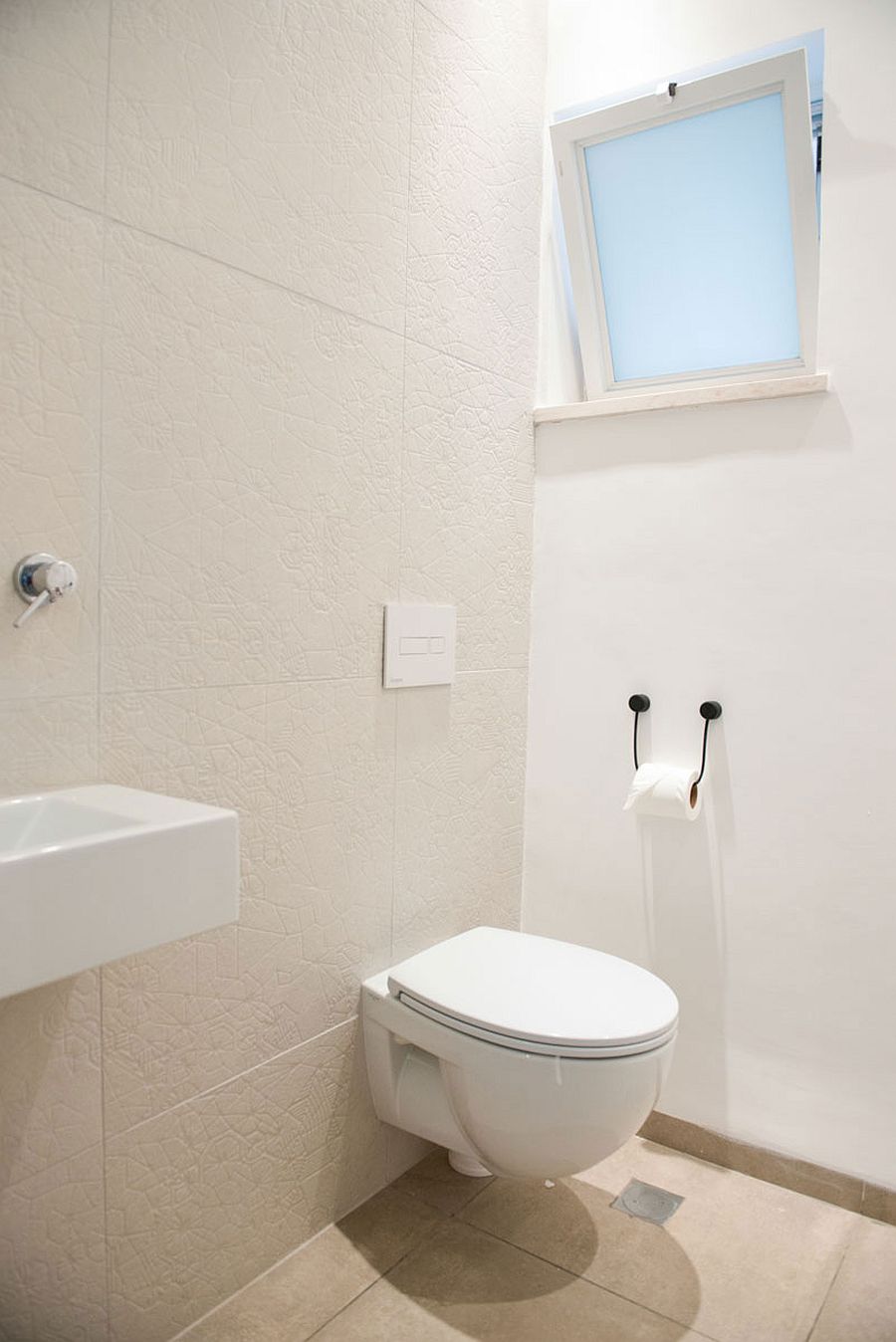 Small bathroom in white