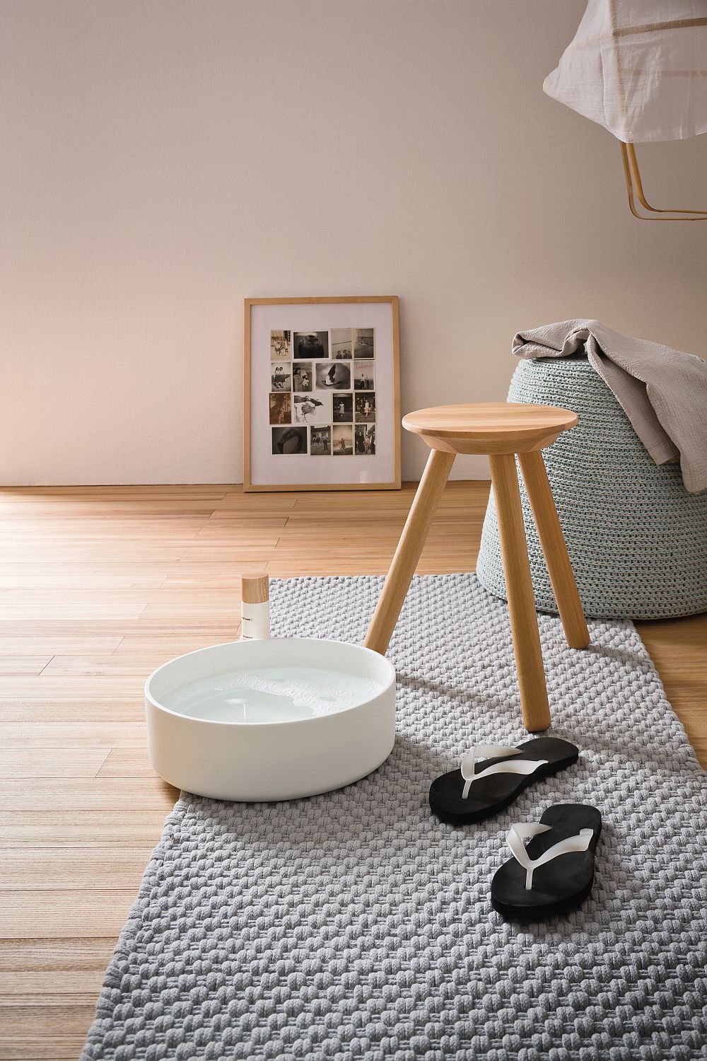 Smart shower stool also helps hold your bath accessories