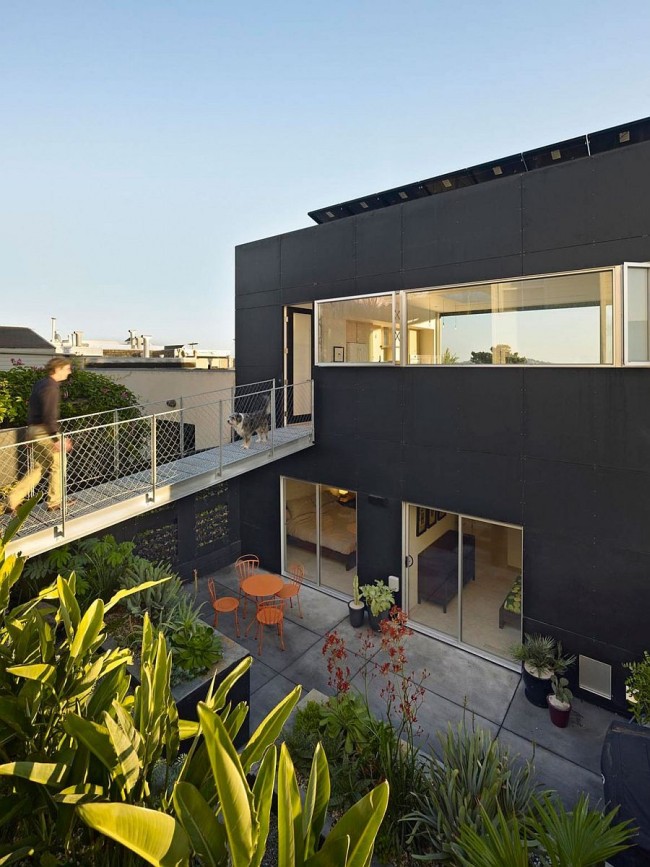 BudgetFriendly Home Renovation Using Matte Black Cladding