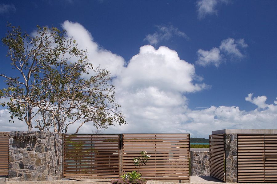 Street view of the entrance of beach style Hamilton Island retreat