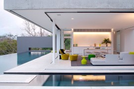 Azuris: Enthralling Ocean View Residence Nestled on Hamilton Island