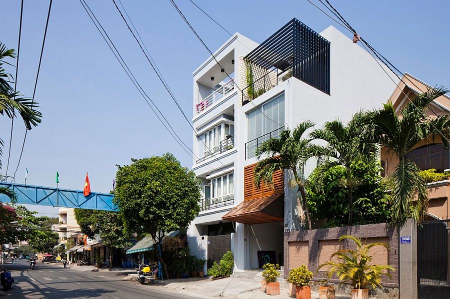 Traditional townhouse in Vietnam with a modern twist