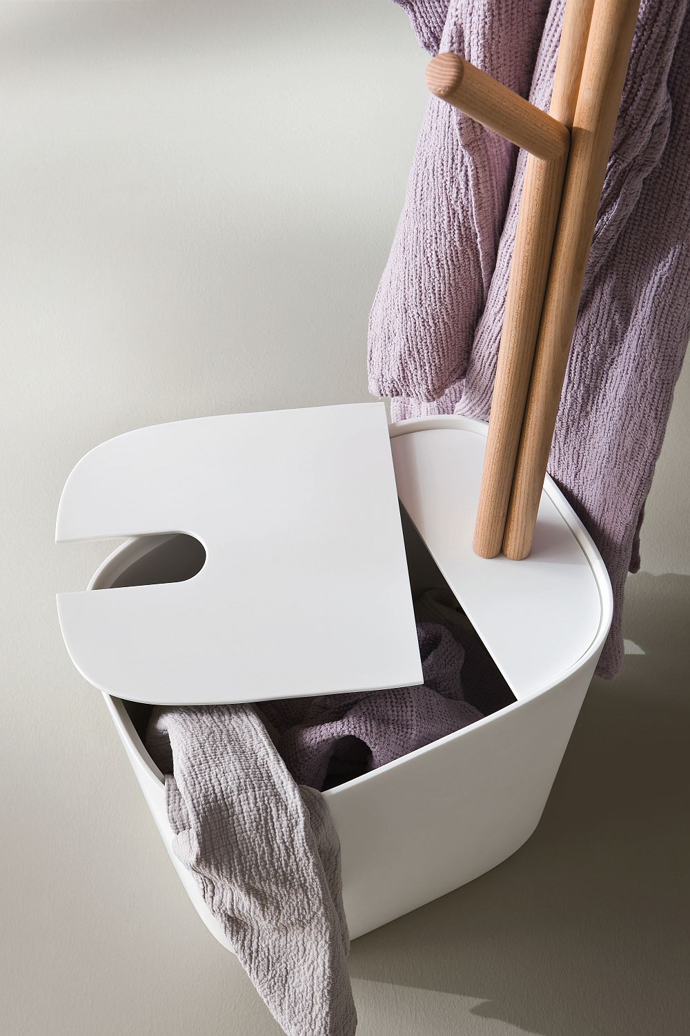 Uber-cool contemporary laundry basket