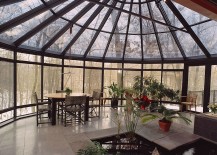 Awesome-views-and-indoor-feature-steal-teh-show-in-this-expansive-Asian-sunroom-217x155