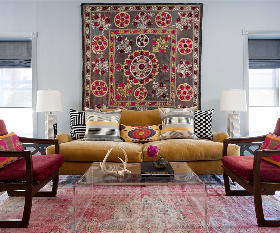 Beautiful rug brings hint of bohemian style to the transitional living space [Design: BGDB Interior Design]