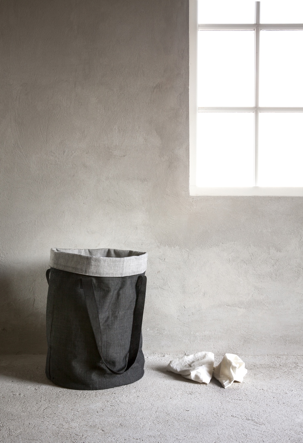 Canvas laundry bag by Norm.Architects.