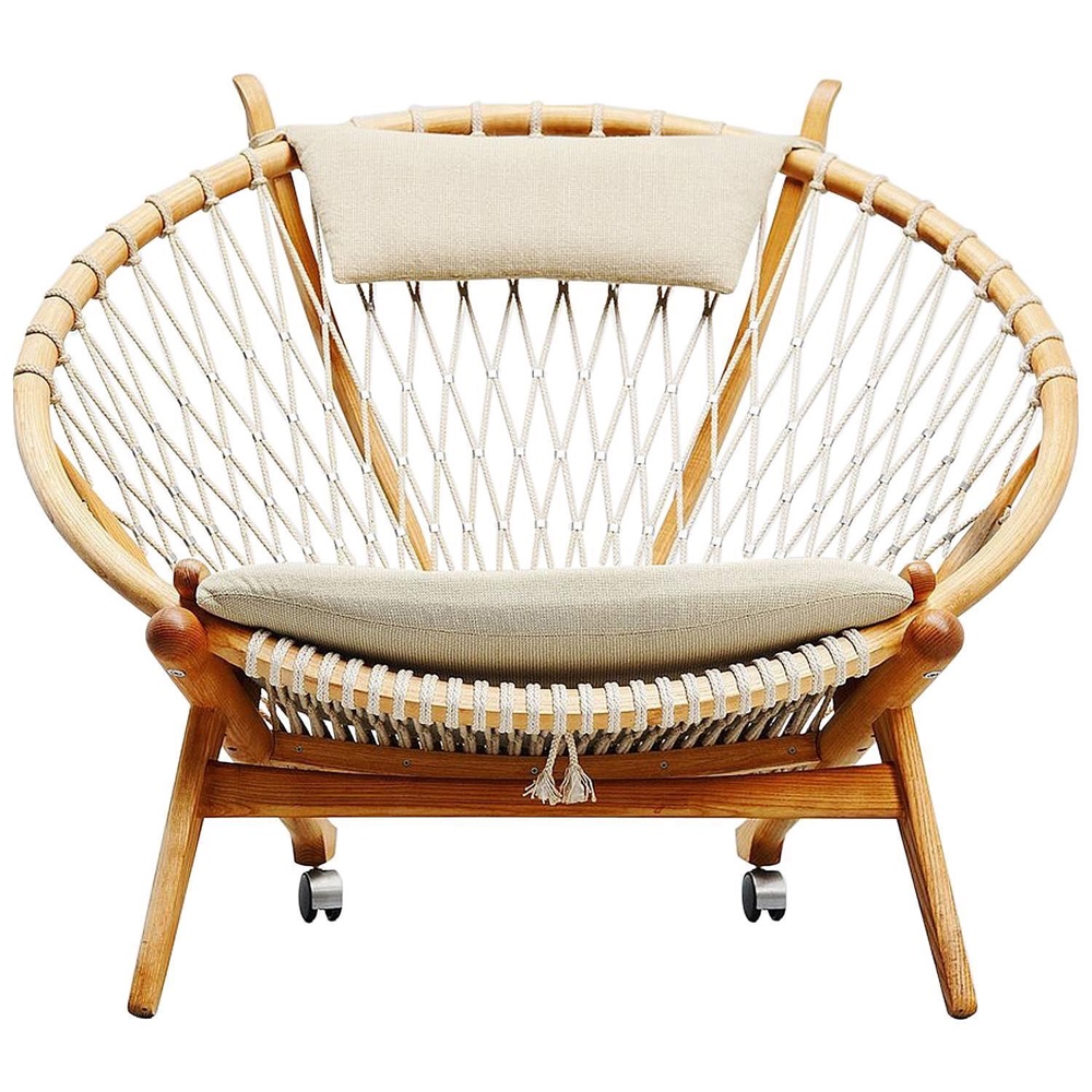 Circle Chair PP130