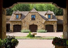Classic-stone-exterior-of-the-fabulous-rustic-ranch-217x155