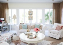 Coastal-sunroom-also-doubles-as-a-tranquil-workzone-217x155