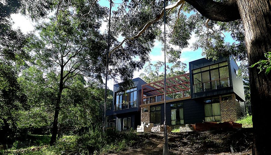 Contemporary Pavilion House in New South Wales, Australia