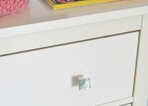Drawer-knobs-created-from-old-CDs-217x155