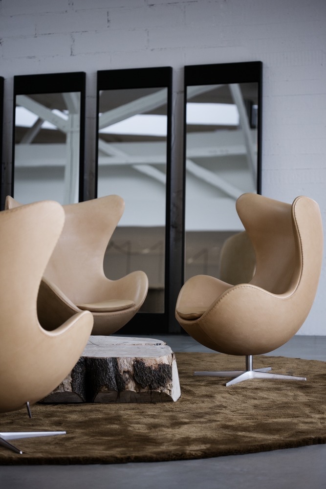 Egg chairs in leather