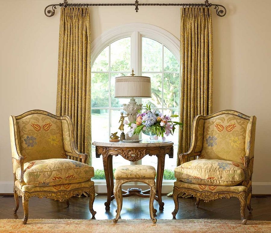 Victorian room with curtains.