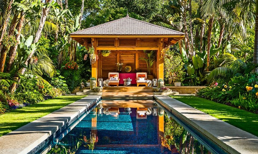 Backyard Paradise: 25 Spectacular Tropical Pool Landscaping Ideas