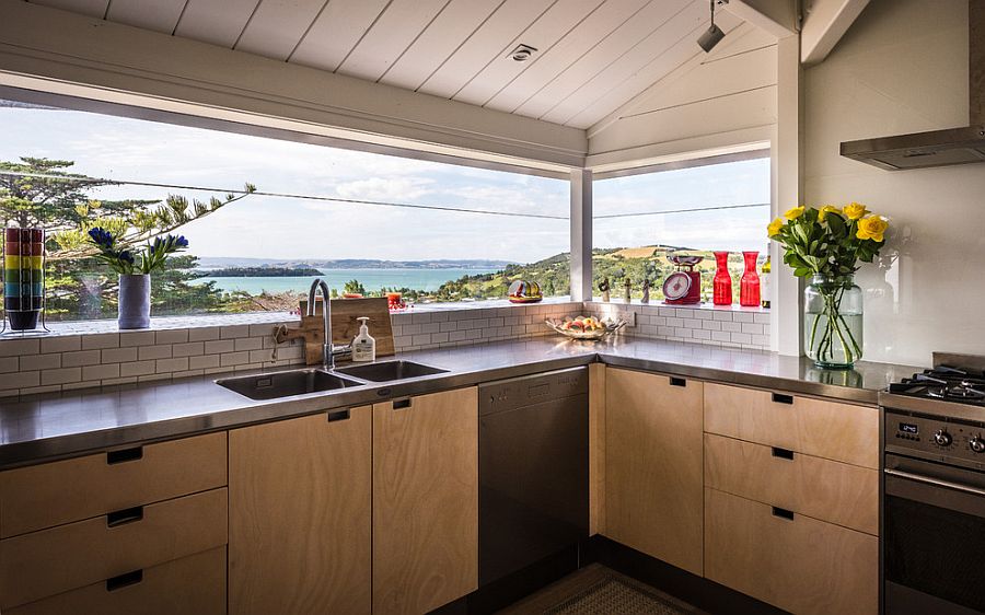 Frame those ocean views to perfection with a window above the kitchen counter [Design: Charissa Snijders Architect]