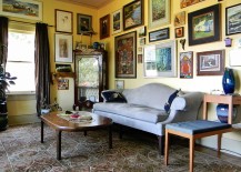 Gallery wall with classic prints is a great choice for the classy Victorian style interior