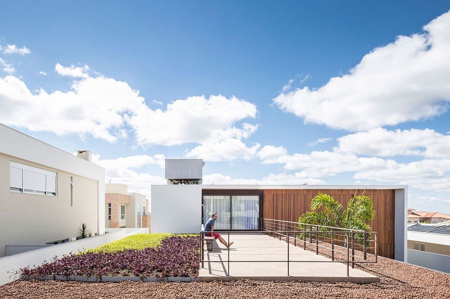 Gorgeous garden terrace at Casa R&D