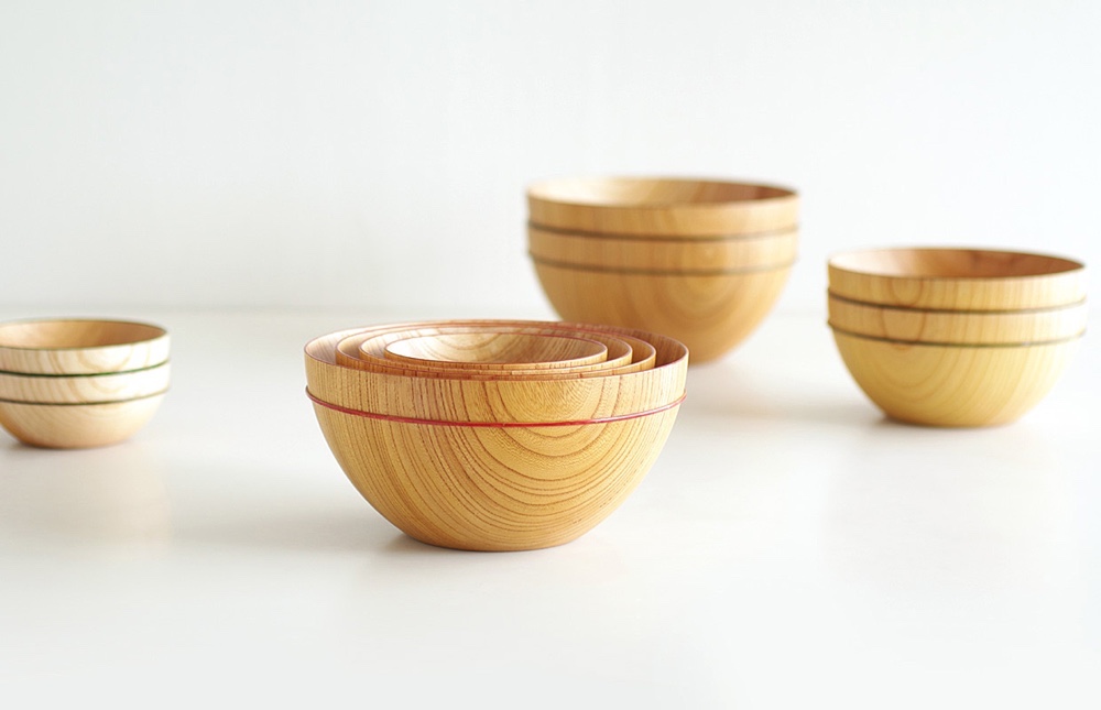 Lacquered Wooden Tableware