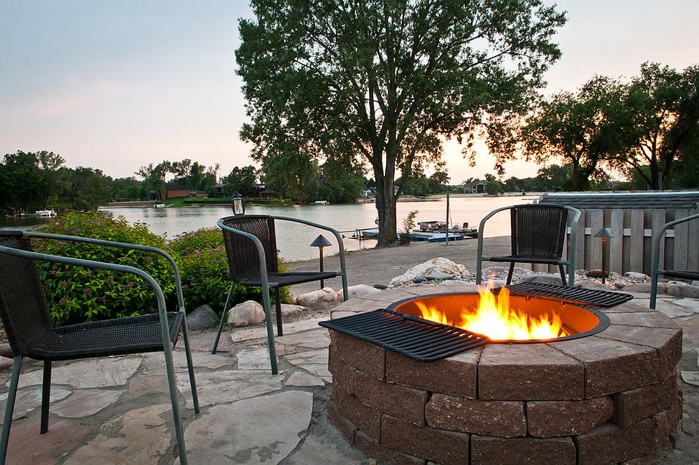 Look to the fire pit for a more versatile and fun option [Design: Sun Valley Landscaping]