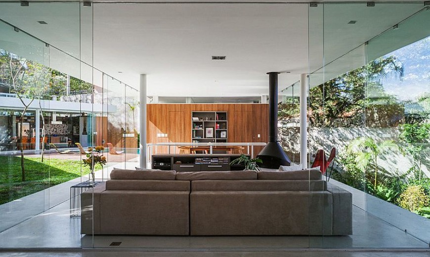 Marquise House: A World of Glass, Concrete and Nature-Filled Intrigue!
