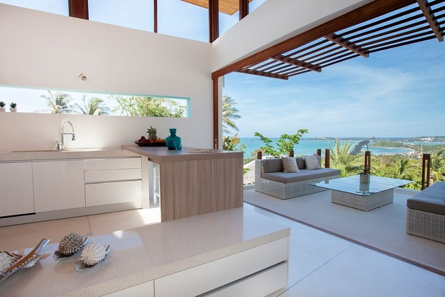 Visual Treat 20 Captivating Kitchens With An Ocean View