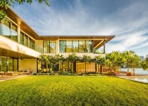Rear-garden-and-pool-of-the-stunning-contemporary-home-in-Miami-217x155