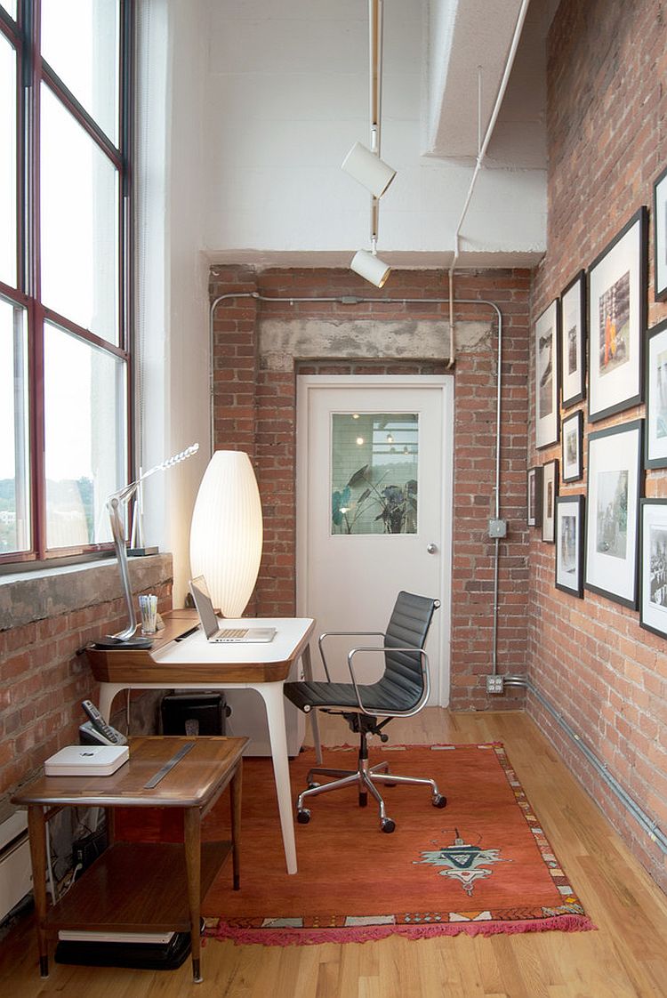 Small home office with iconic Airia Desk and the Bubble Lamp [Design: Adrienne DeRosa]