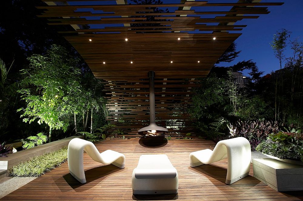 Stunning contemporary patio with modern minimal look [Design: Dean Herald-Rolling Stone Landscapes]