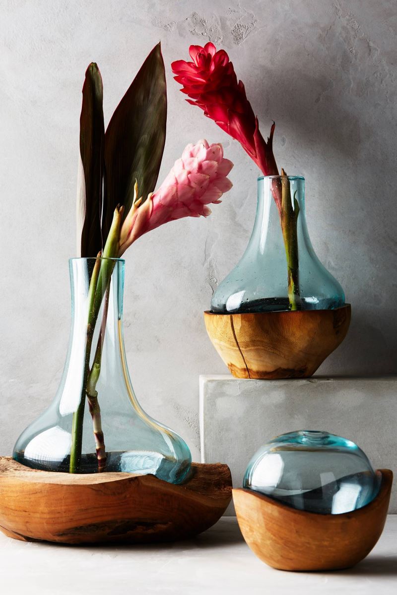 Bold and Timeless Design for these Modern Vases! Shop Now!