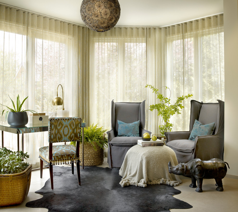 Transitional home office with plenty of greenery