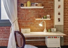 Turn-even-the-tiniest-nook-in-your-home-into-a-lovely-workspace-217x155