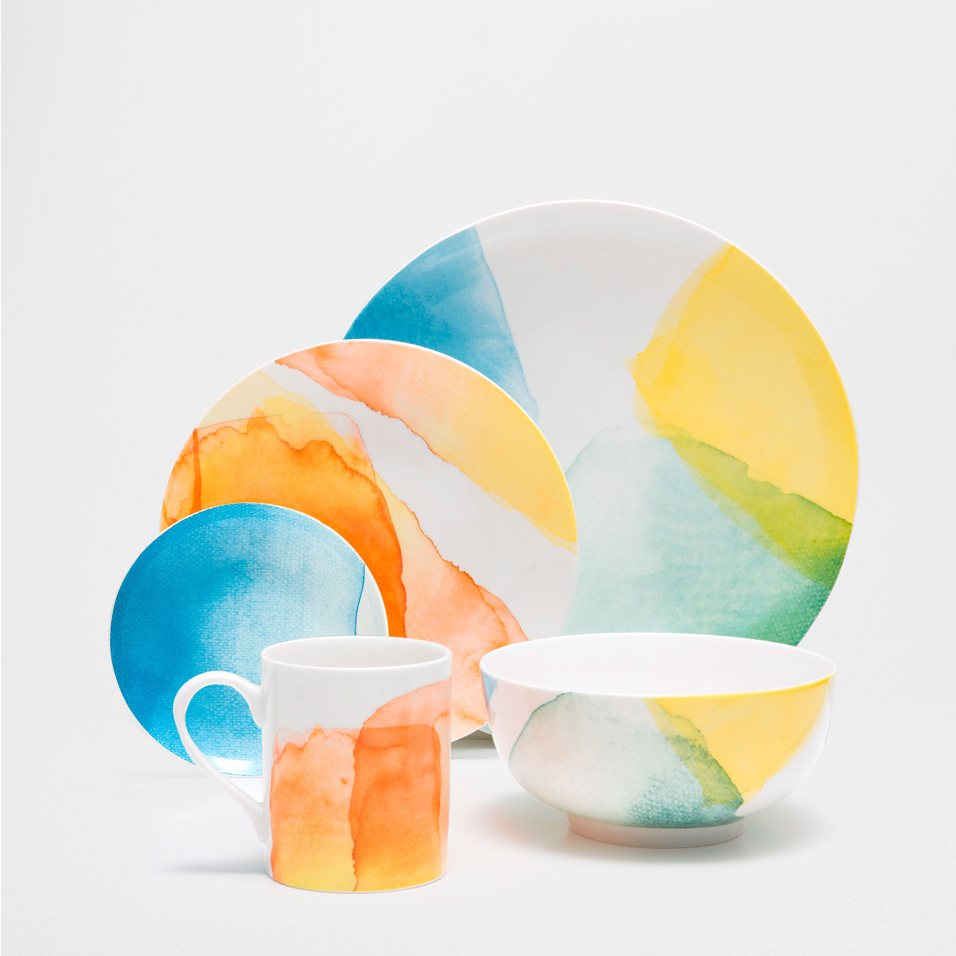 Watercolor porcelain dinnerware from Zara Home