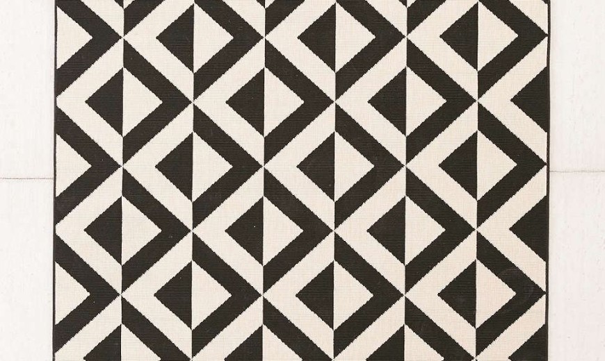 Black and white indoor-outdoor rug from Urban Outfitters