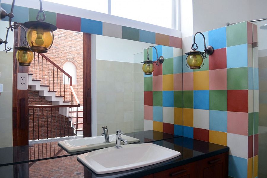 Bright and colorful tiles for the bathroom