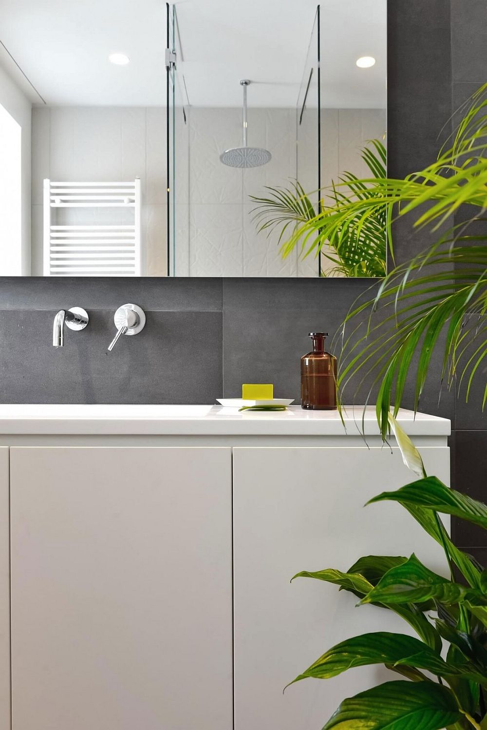 Contemporary bathroom in gray and white