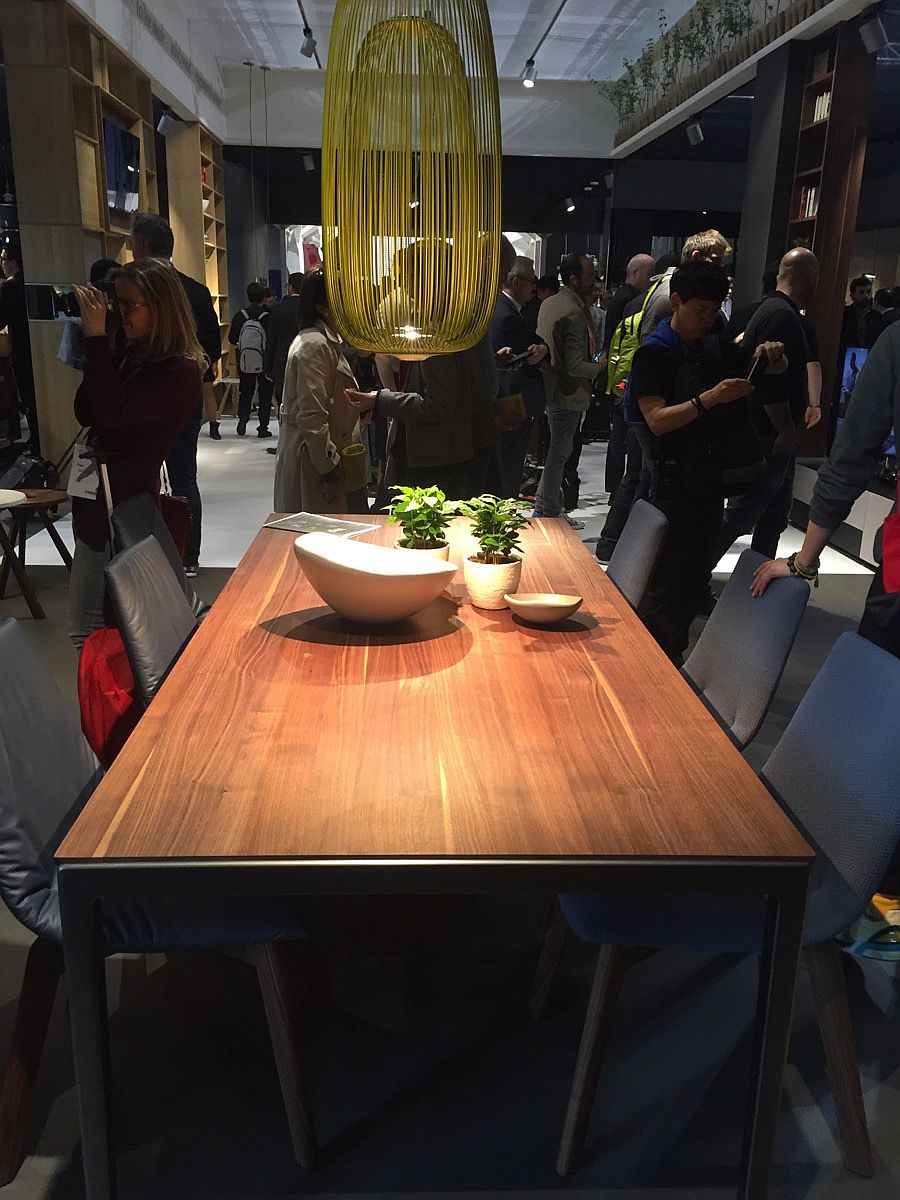 Dining table that matches the beuaty of the kitchens from Team7