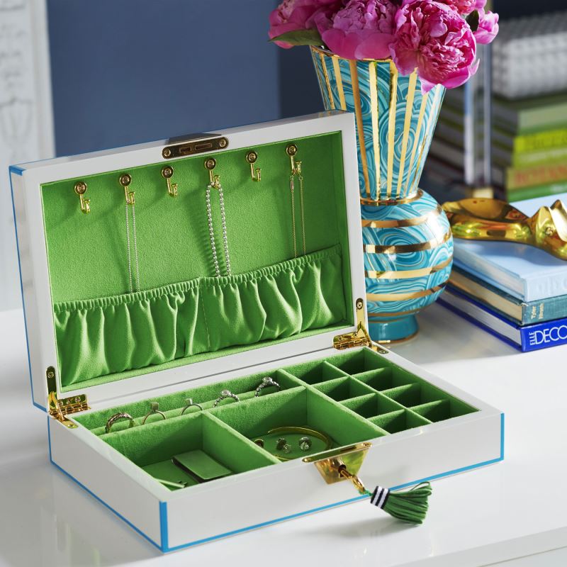 Lacquered jewelry box from Jonathan Adler