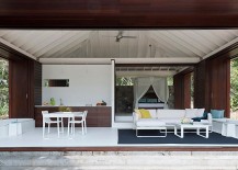Living-area-of-the-one-bedroom-beach-house-in-Australia-217x155