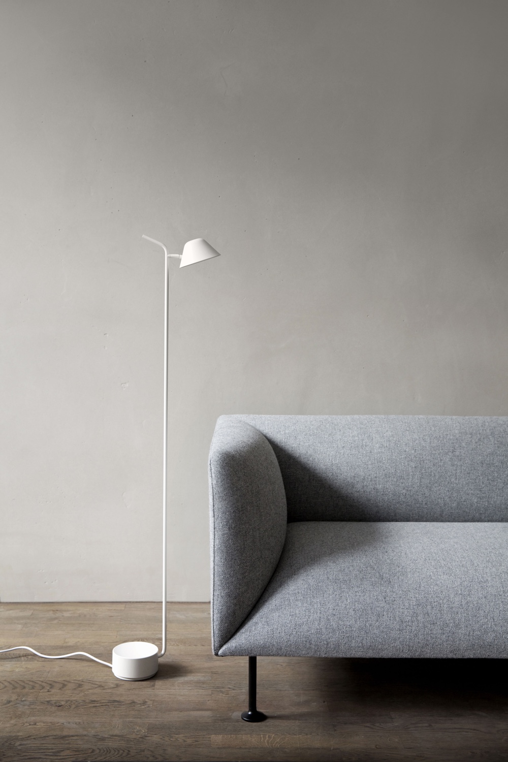 Peek floor lamp by Jonas Wagell