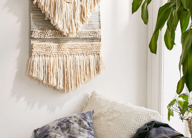 Wall Hangings with Modern Style | Decoist