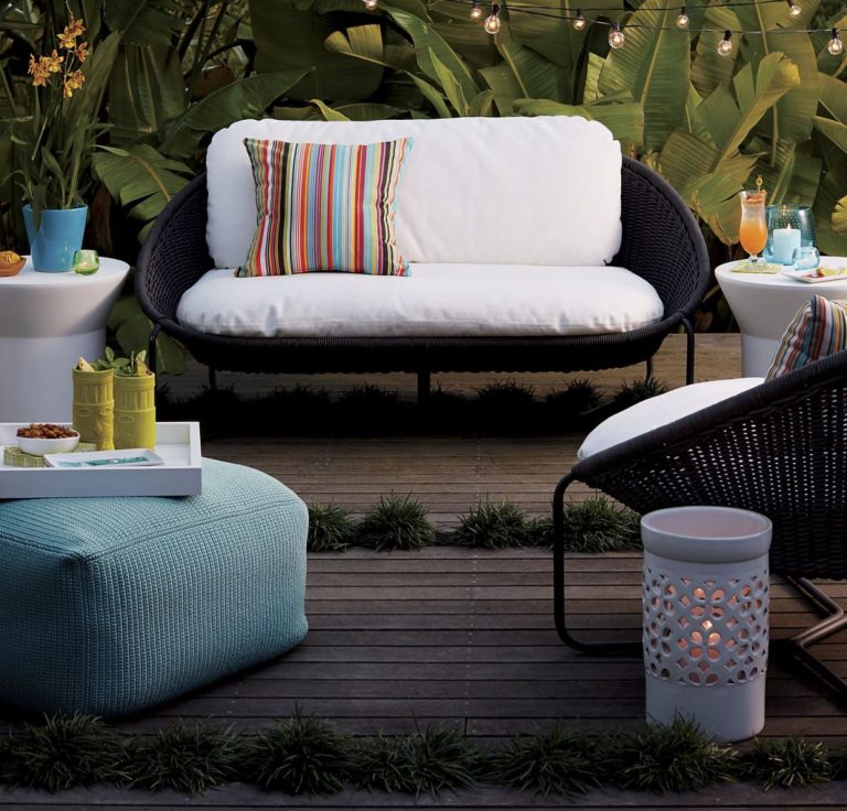 Modular Style 10 Handy Uses for the Pouf Decoist