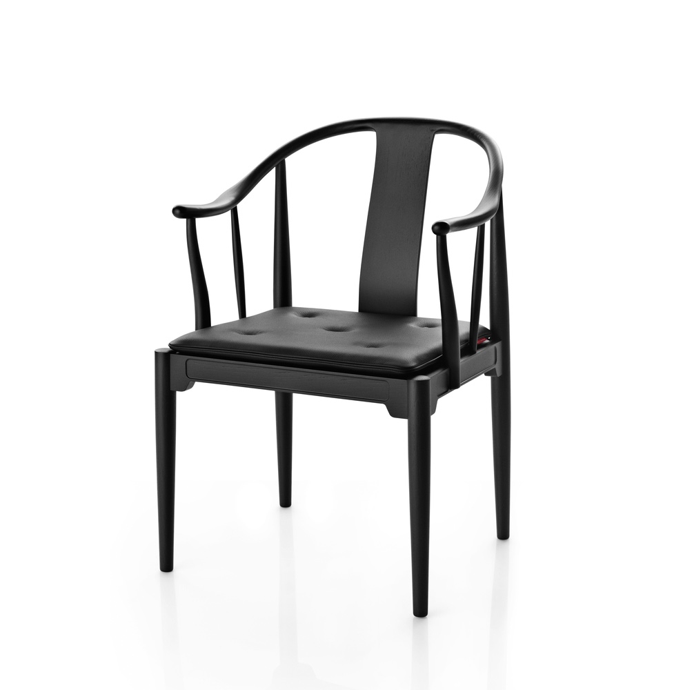 China Chair™ in black-coloured ash. Image © Republic of Fritz Hansen.