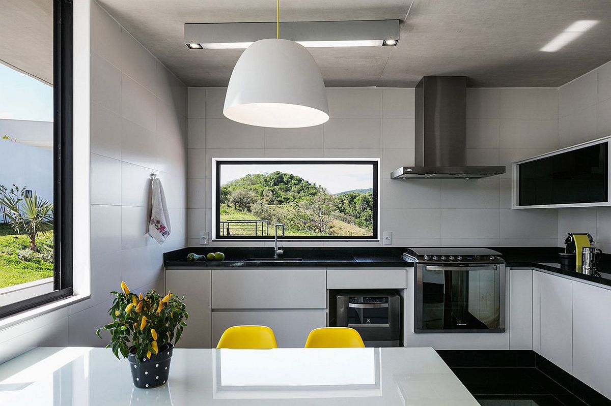 Contemporary kitchen in black and white with unique style