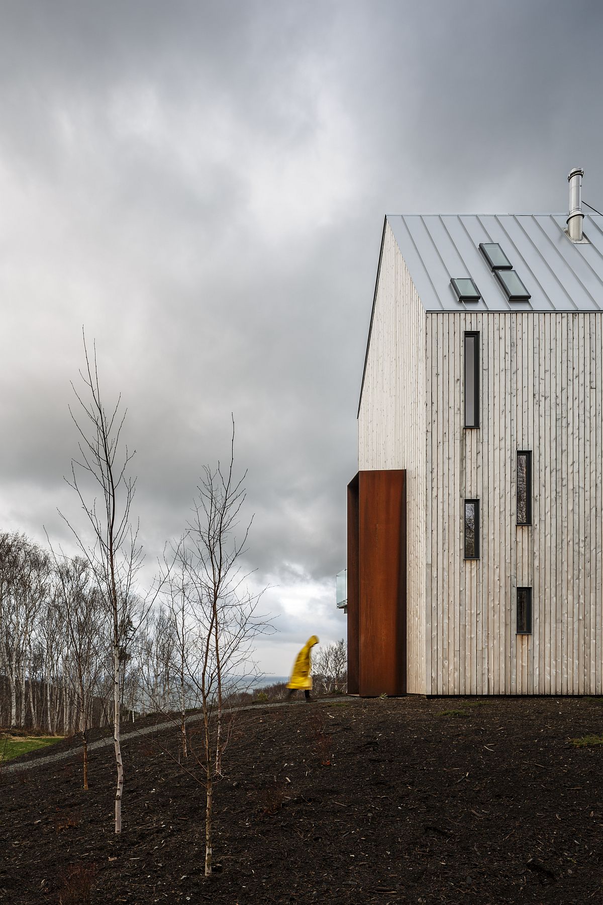 Entry of the cabin acts as a windbreaker and is inspired by local design