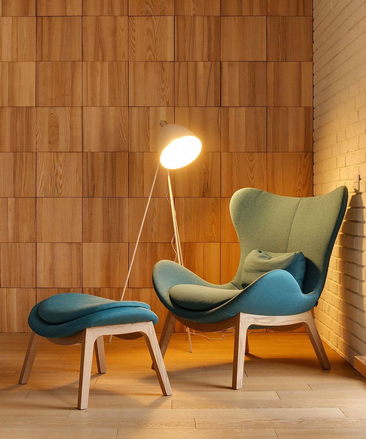 Fabulous wooden cutout blocks shape a lovely backdrop for the reading nook