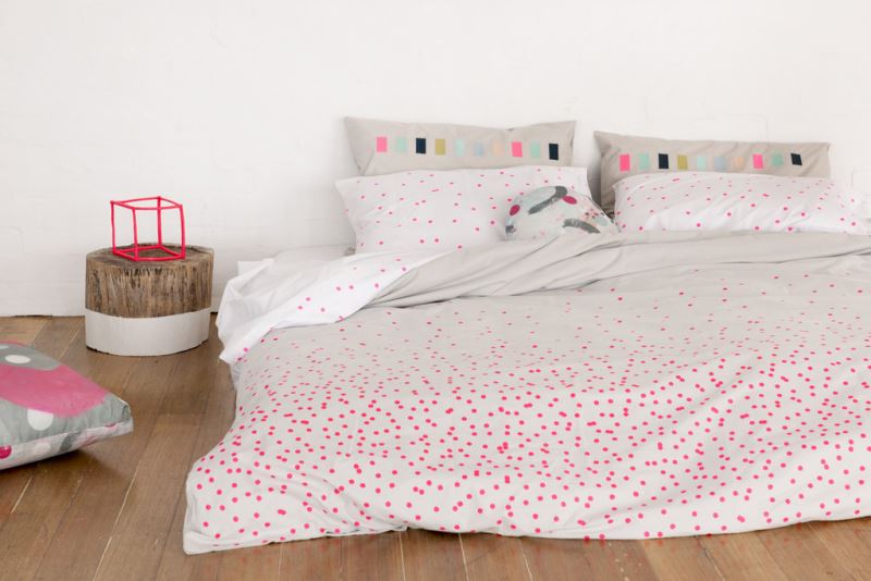 Fluorescent dotted bedding from Feliz